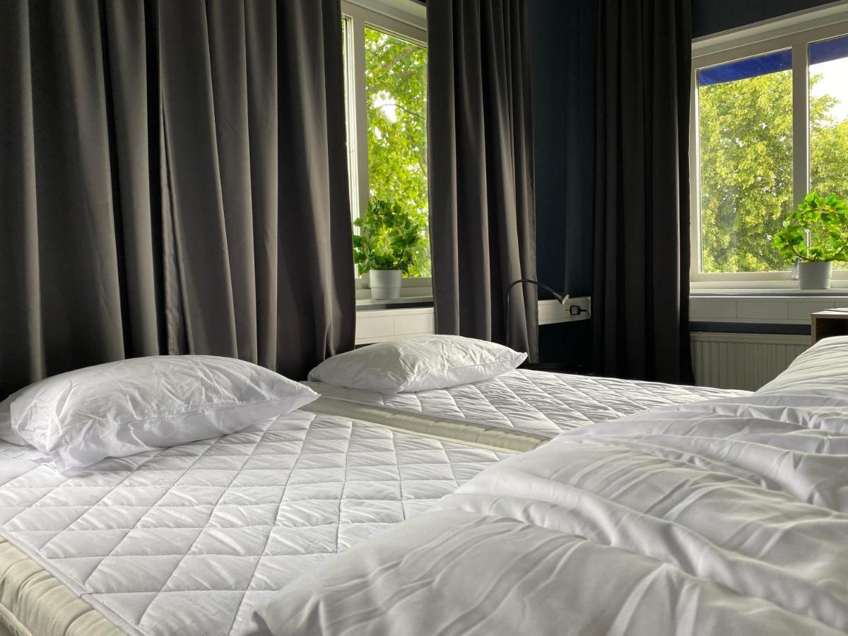 De La Gardie Park Vandrarhem Hostel Lidköping Exteriér fotografie