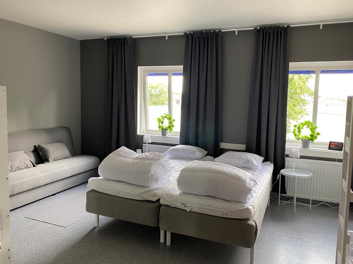 De La Gardie Park Vandrarhem Hostel Lidköping Exteriér fotografie