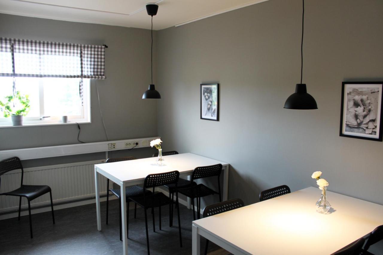 De La Gardie Park Vandrarhem Hostel Lidköping Exteriér fotografie